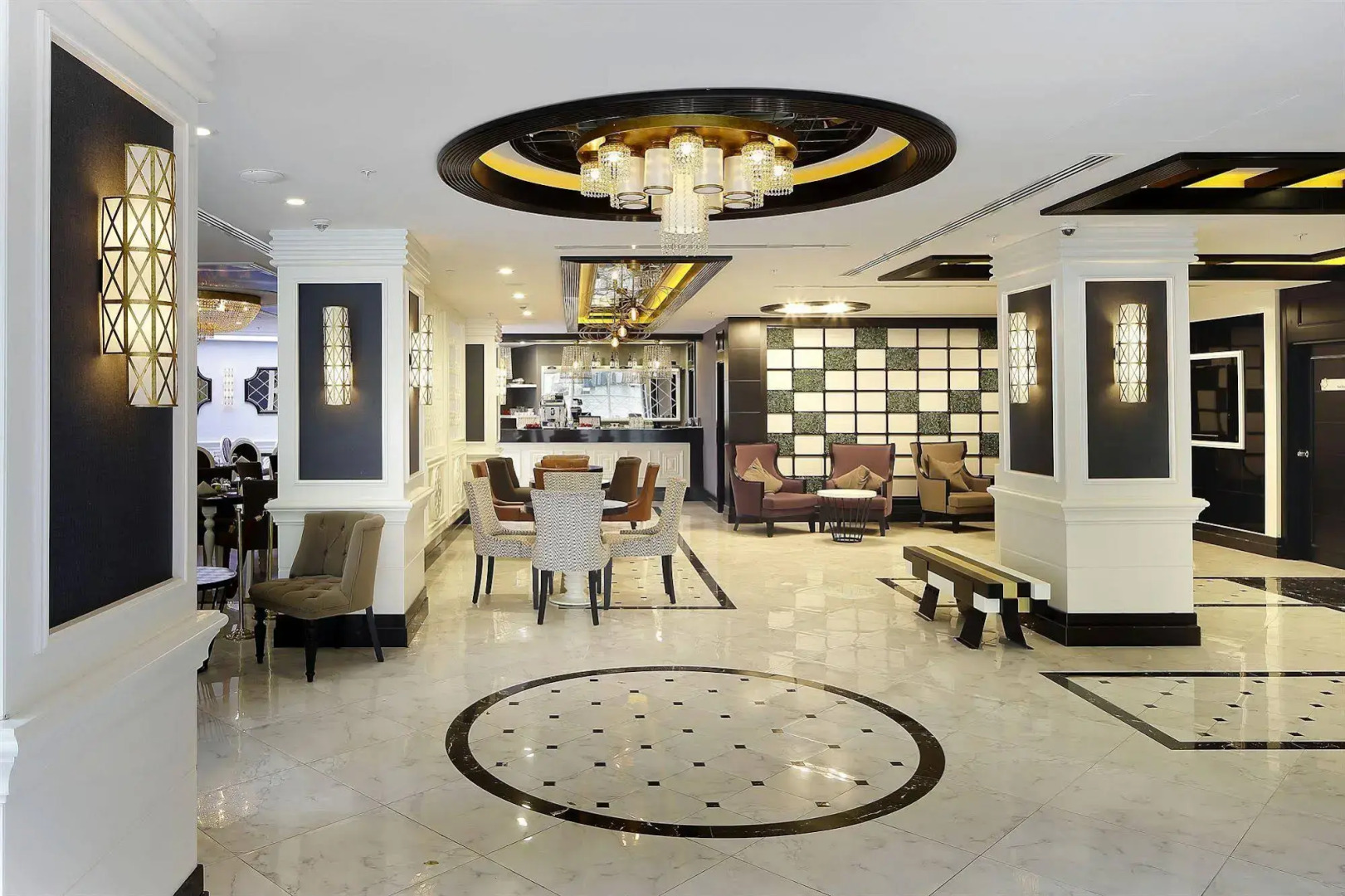 Photo - Mia Berre Hotels