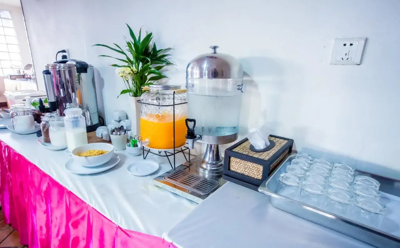 Photo - Chiang Roi 7 Days Inn