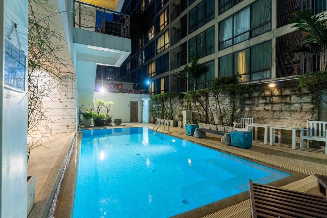 Photo - Journeyhub Sukhumvit 26 Bangkok