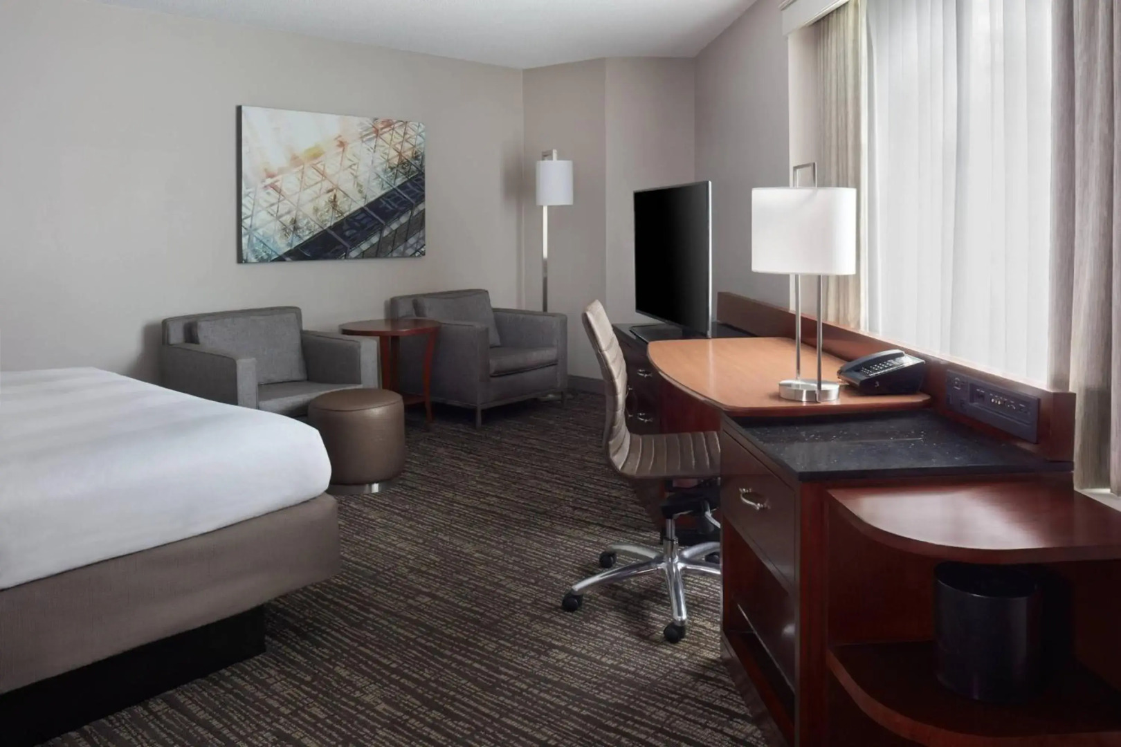 Photo - Marriott Downtown at CF Toronto Eaton Centre