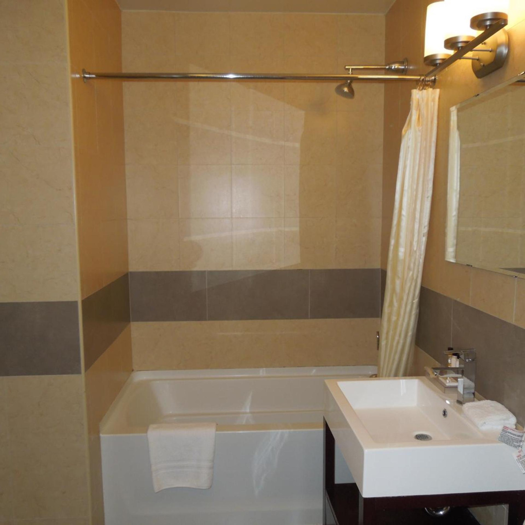 Foto - Pointe Plaza Hotel