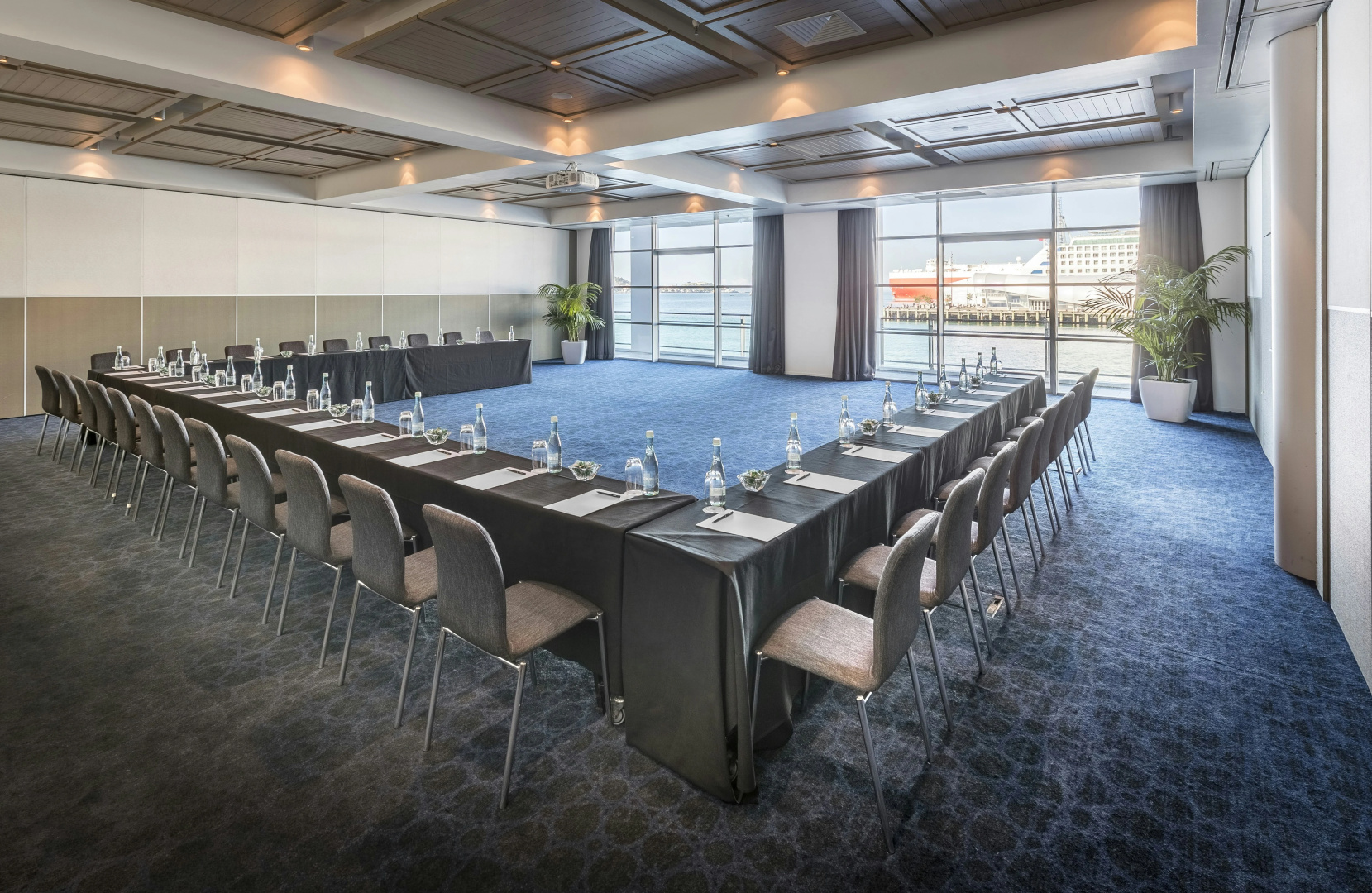 Photo - Hilton Auckland