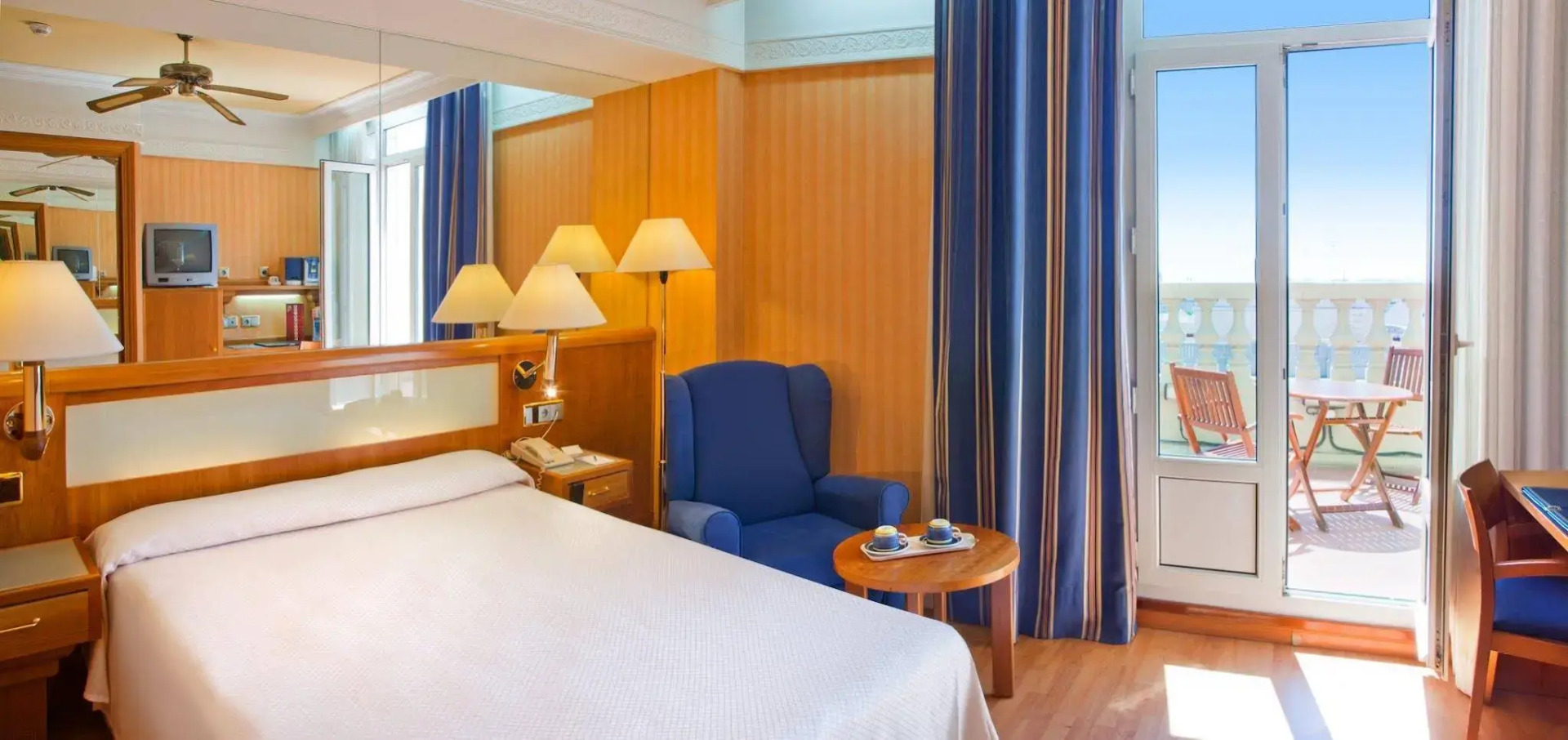 Photo - Catalonia Plaza España Hotel & Spa