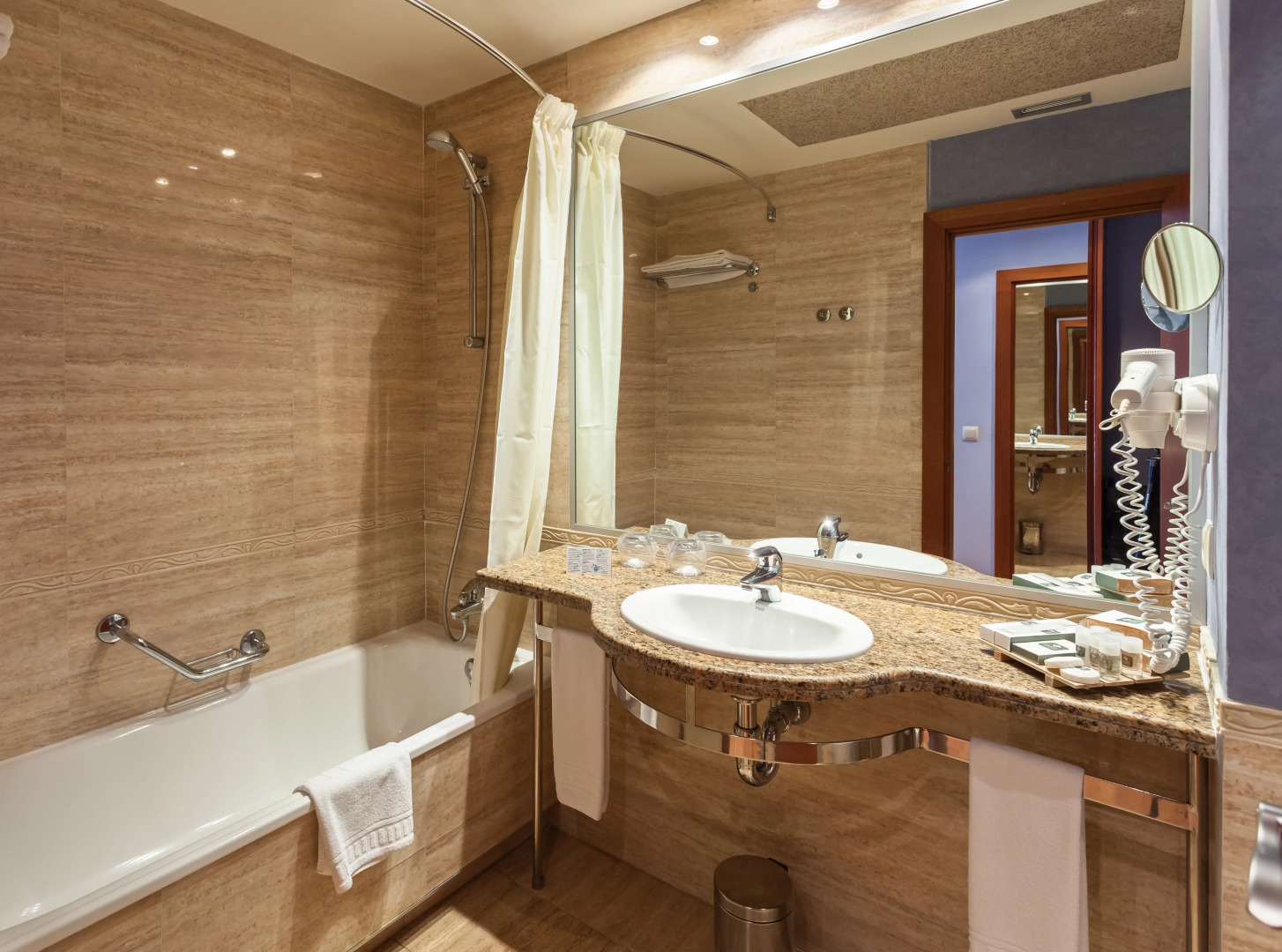 Foto - Hotel Delfín 4 Sup