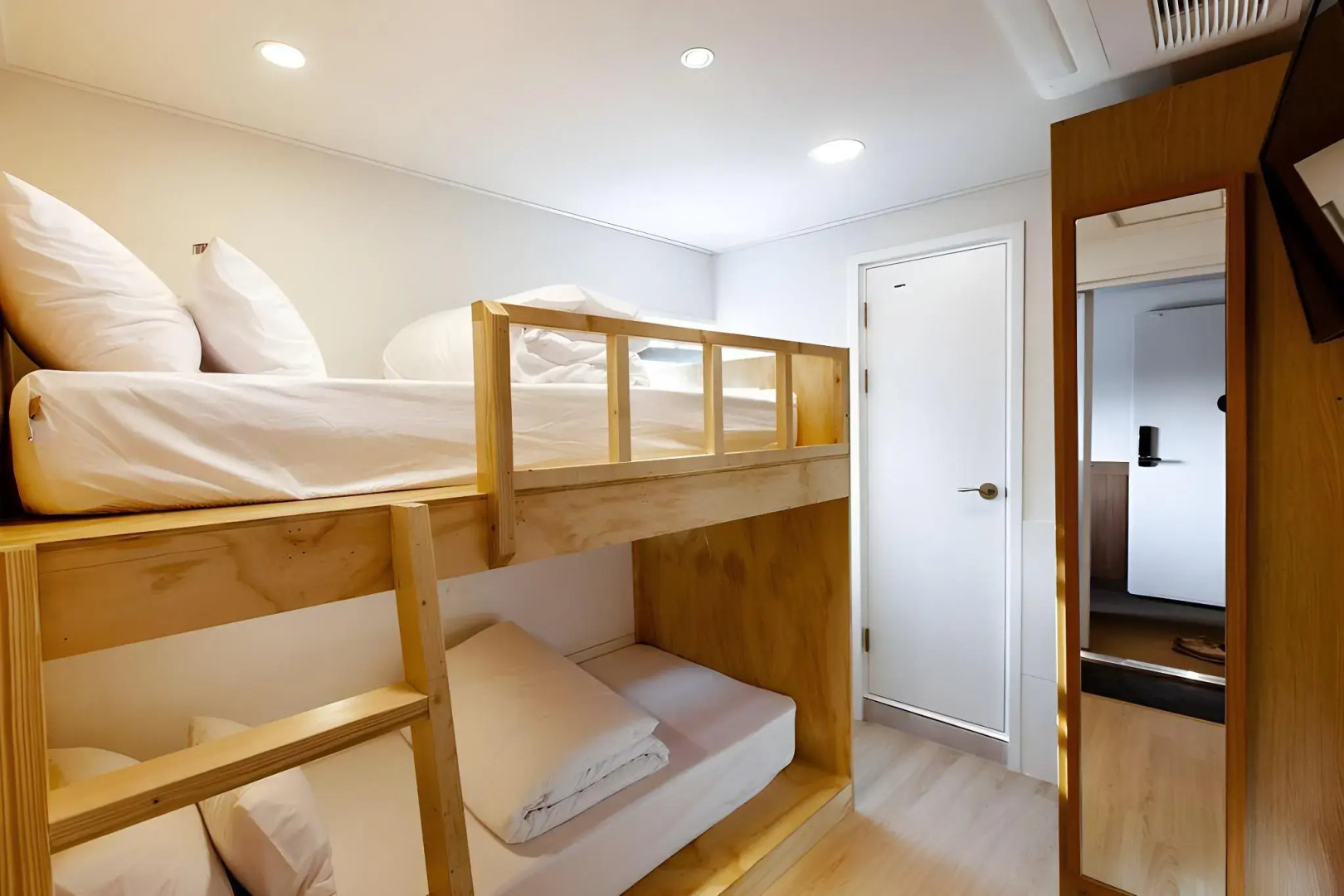 Photo - Seoulite Inn Myeongdong Formerly - Step Inn Myeongdong 2