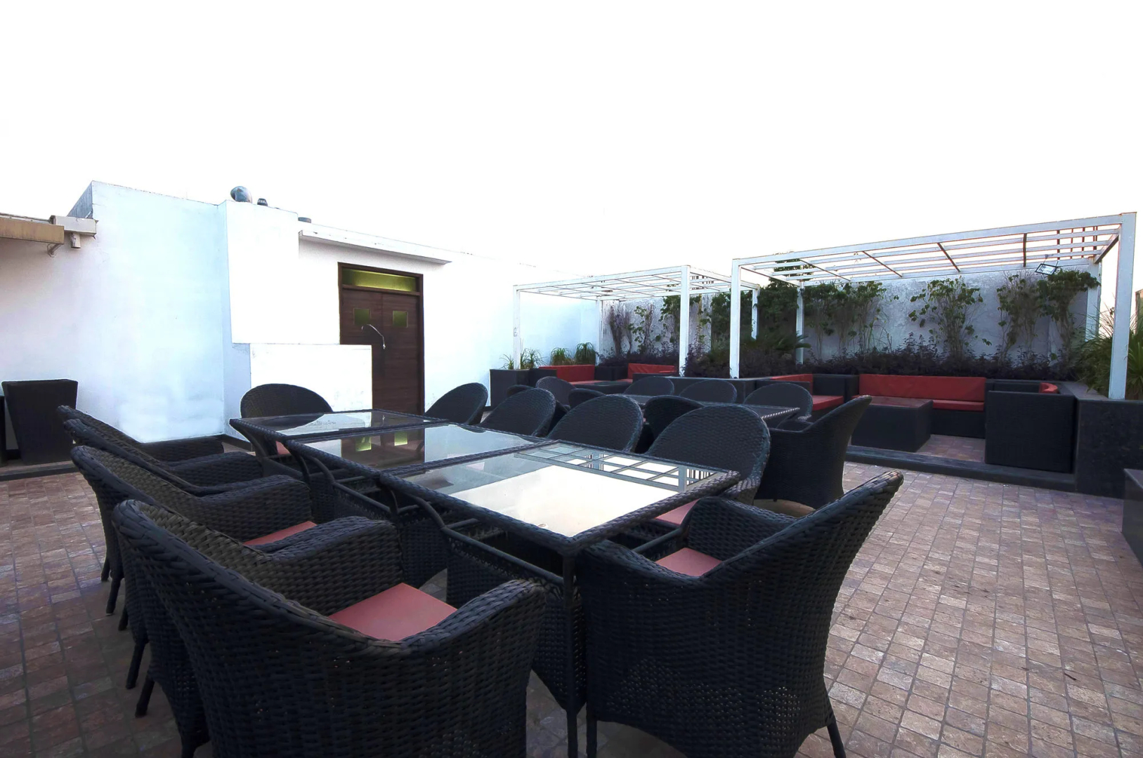 Photo - Hotel Le Roi Near New Delhi Railway Station