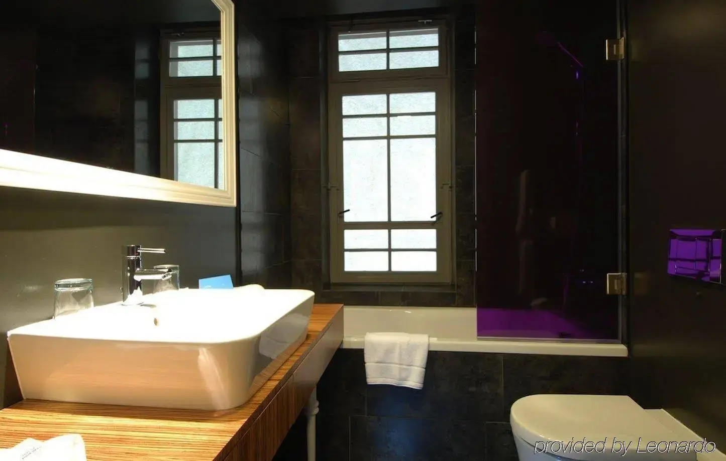 Foto - The ICON Hotel