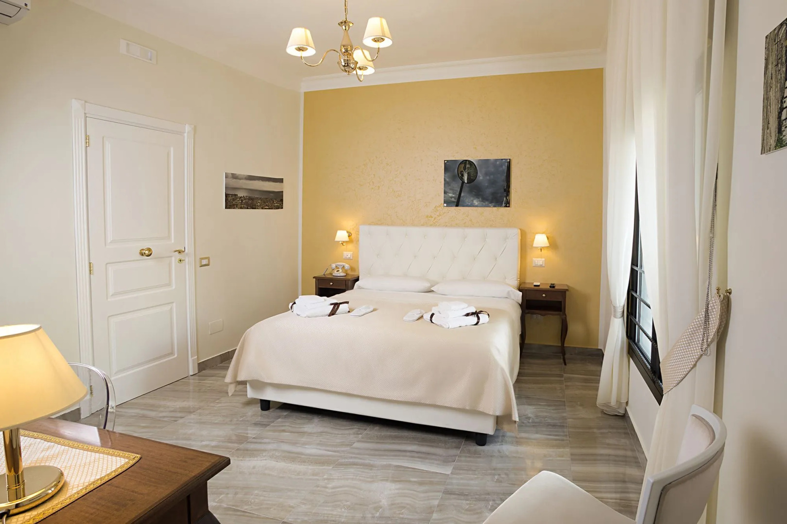 Photo - NeapolitanTrips Hotel