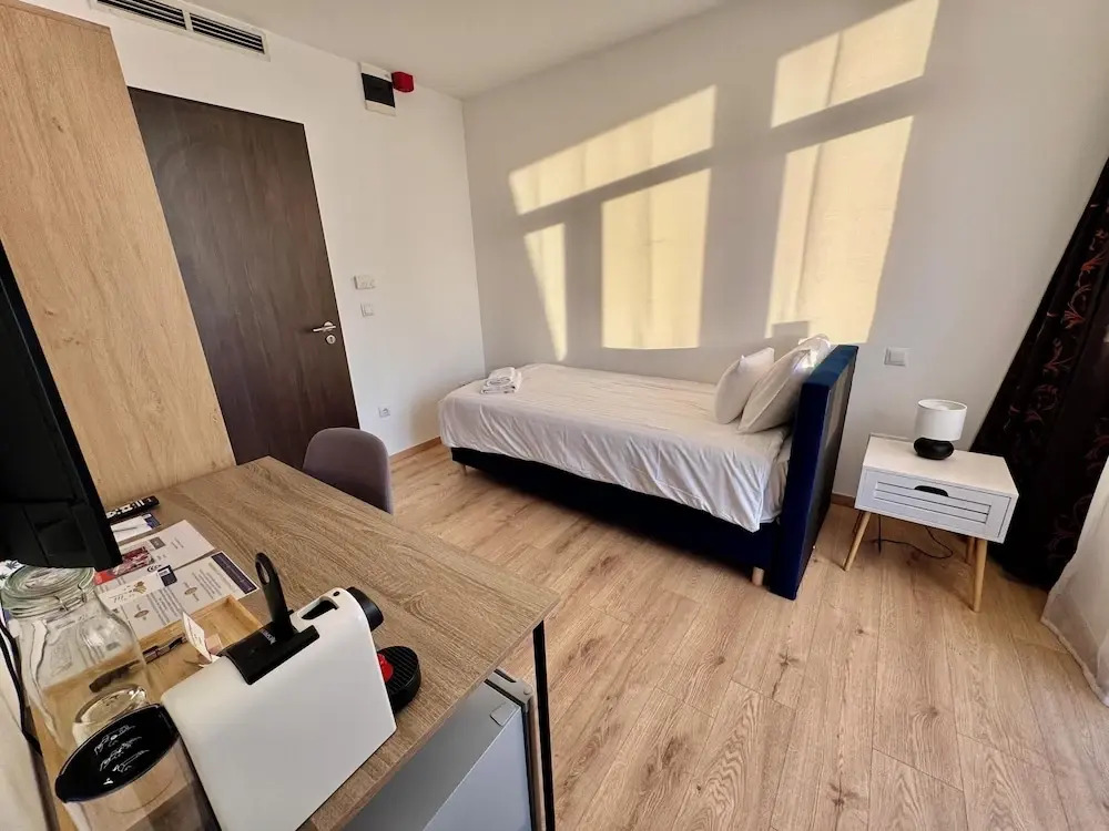 Photo - Rooftop City Residence with Underground Parking