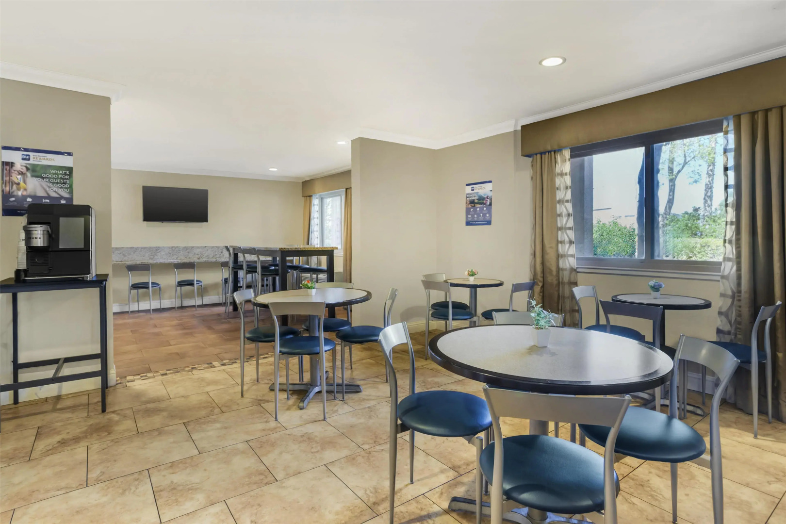 Foto - Best Western Plus Pleasanton Inn