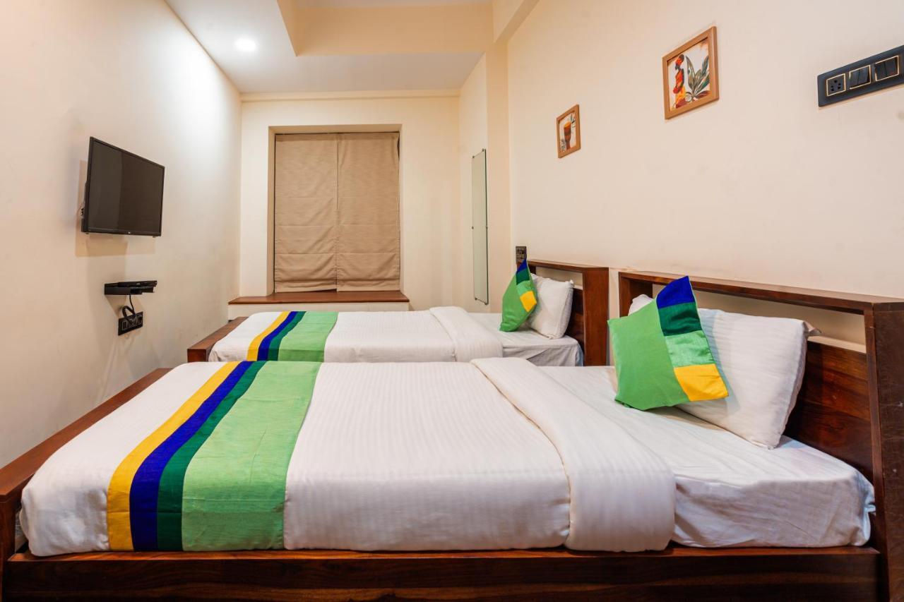 Photo - Treebo Premium The Memoir, Ramdaspeth