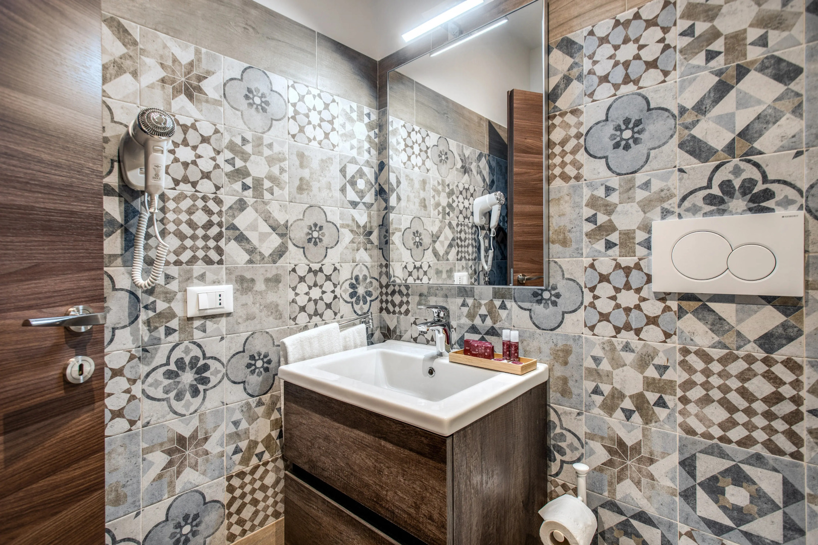 Photo - Rome Garden Hotel