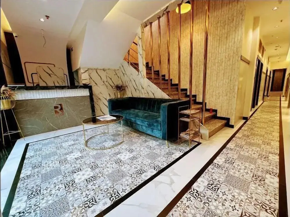 Photo - Rich Hotel Mumbai