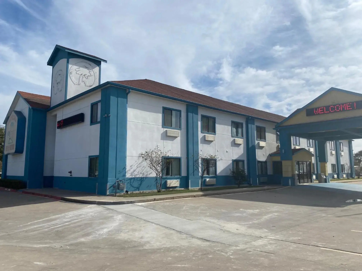 Foto - Tropicana Inn and Suites