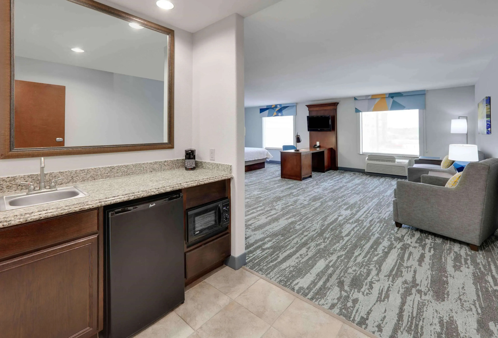 Photo - Hampton Inn & Suites Dallas-Arlington-South
