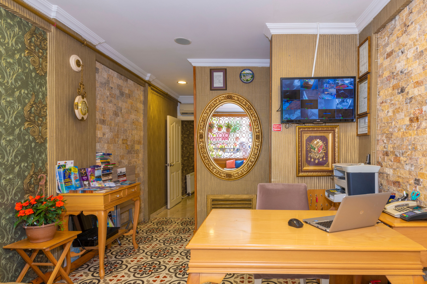 Foto - Walnut Shell Hotel