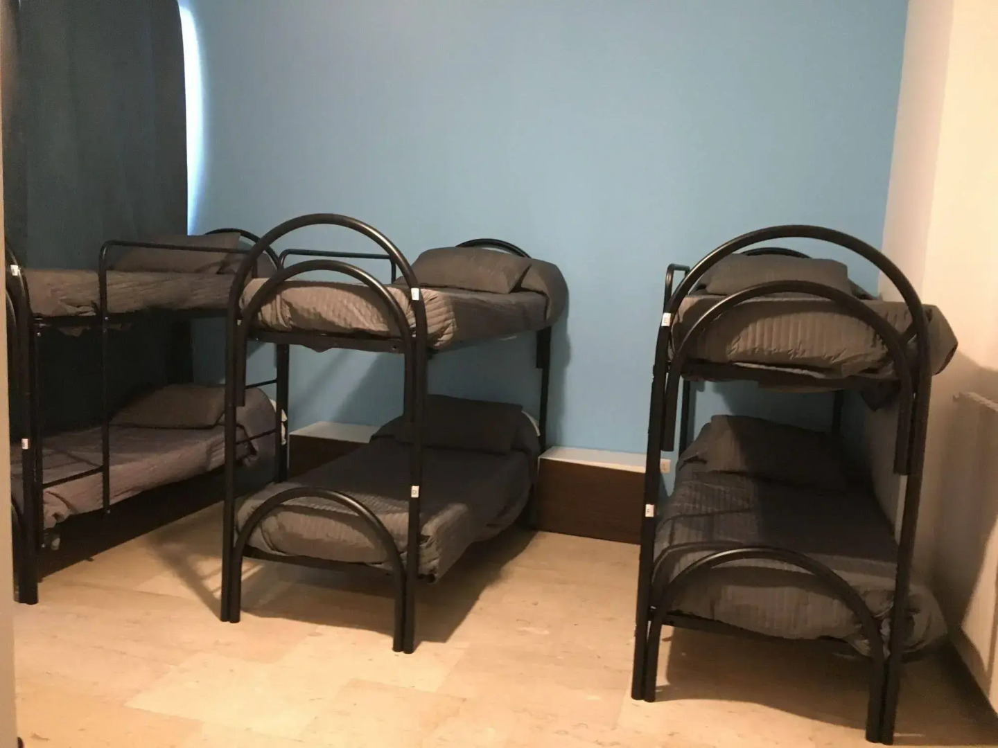 Photo - Lion University & Youth Hostel Milano