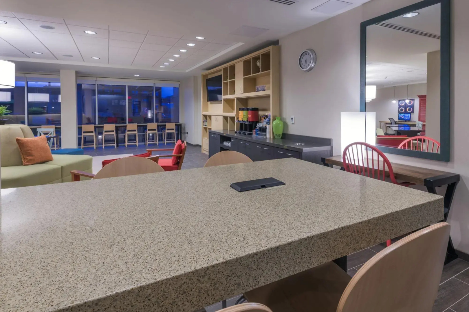 Photo - Home2 Suites by Hilton Kansas City Downtown