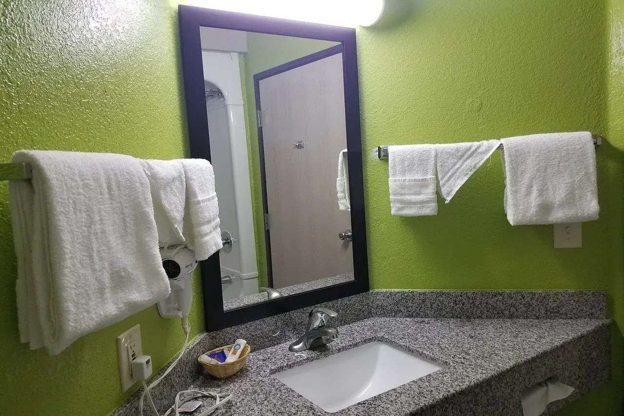 Photo - Motel 6 Humble, TX - Houston International Airport