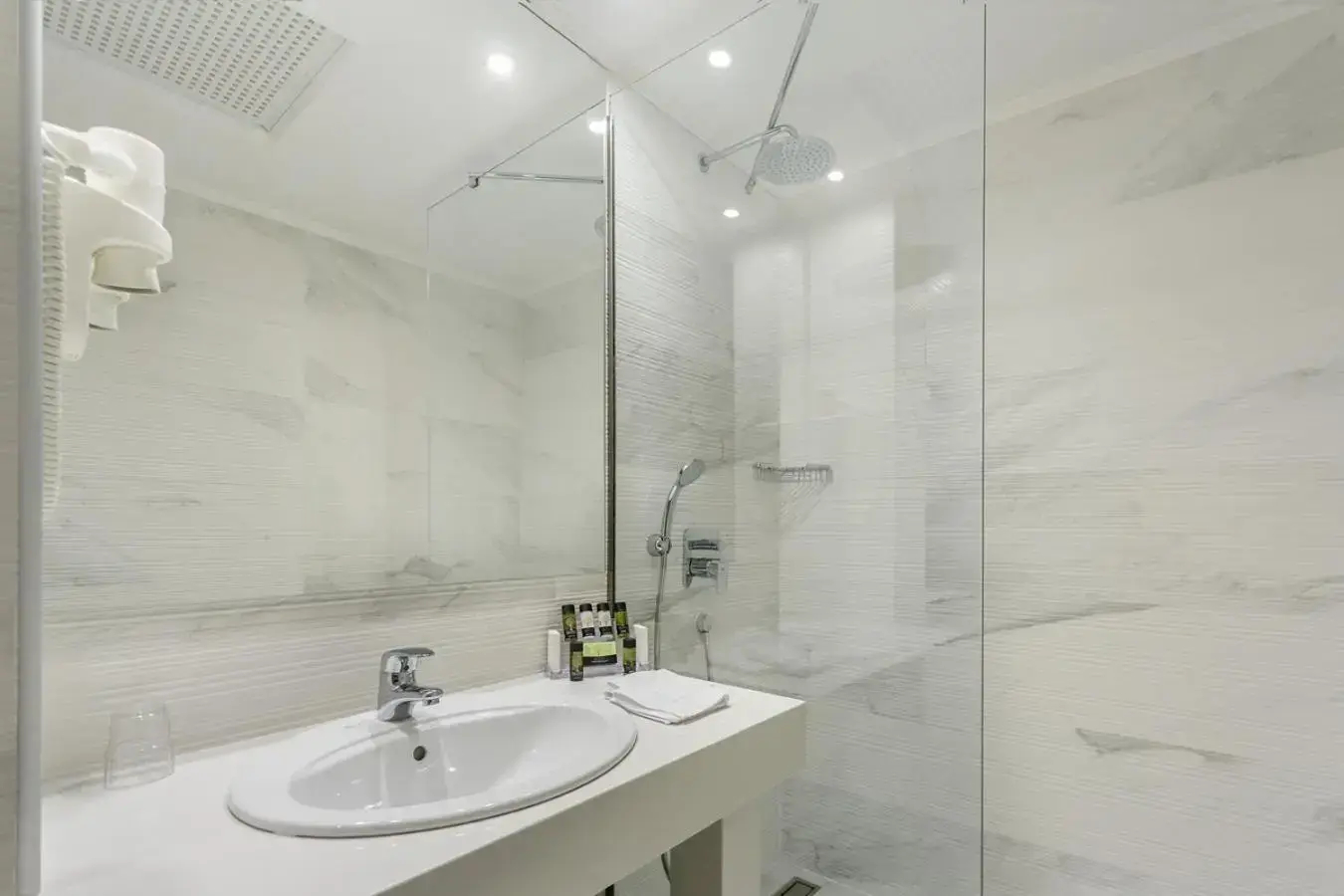 Photo - Ibiscus Hotel