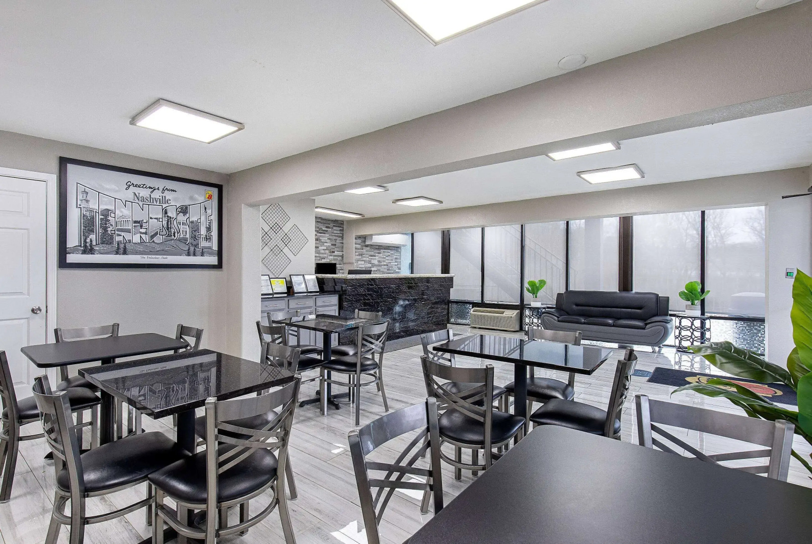 Foto - Super 8 by Wyndham Nashville West