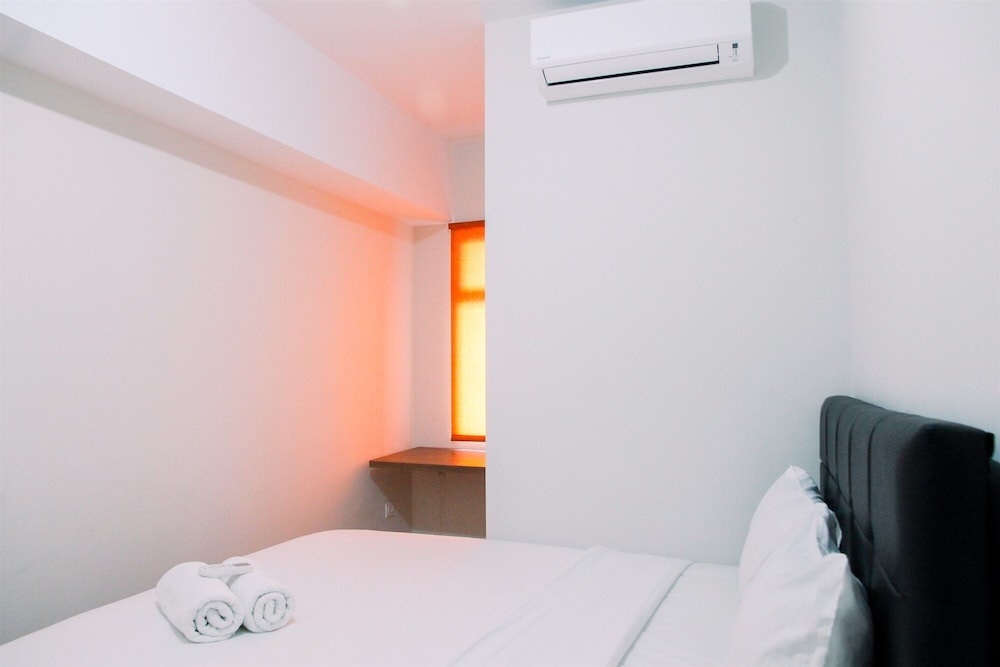 Nice 2BR at Springlake Summarecon Bekasi Apartment