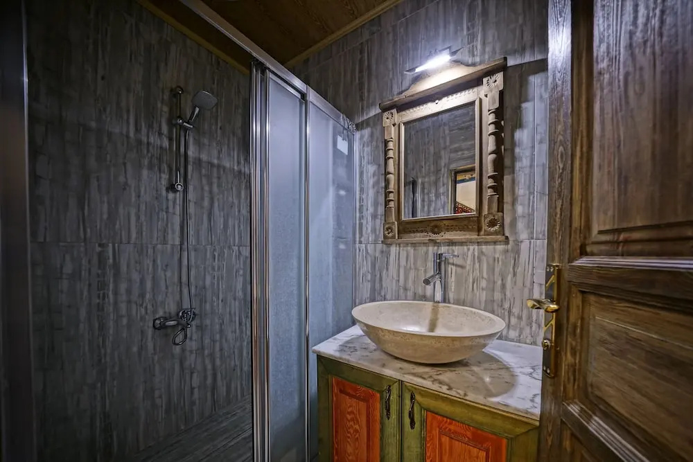 Photo - Kayatas Cave Suites