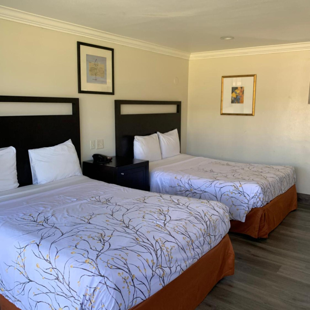 Photo - Valley Inn