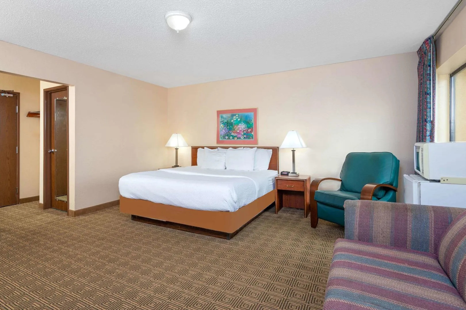 Foto - Norwood Inn & Suites by BlissPoint Post Rd Indianapolis