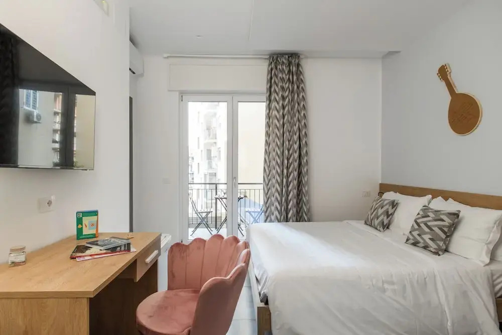 Foto - Salvator Rosa Rooms - Di fronte alla Metro, Terrazza & Self Check in