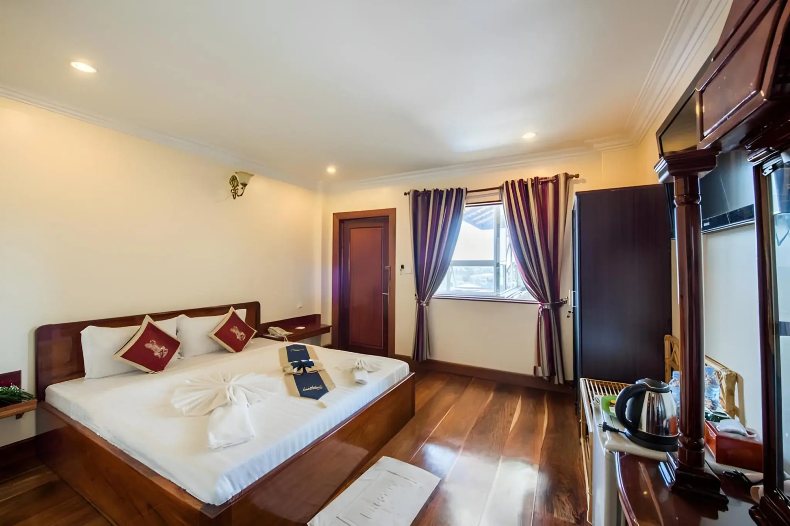 Photo - Seng Hout Hotel
