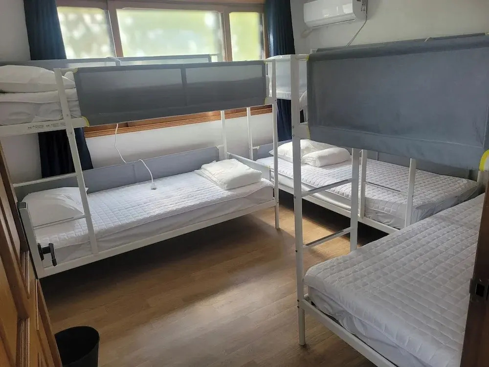 Photo - Ocean's Guesthouse - foreigners only