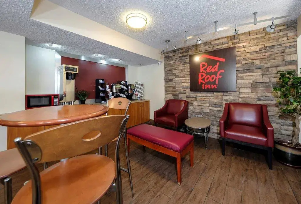 Photo - Red Roof Inn Dallas - DFW Airport North