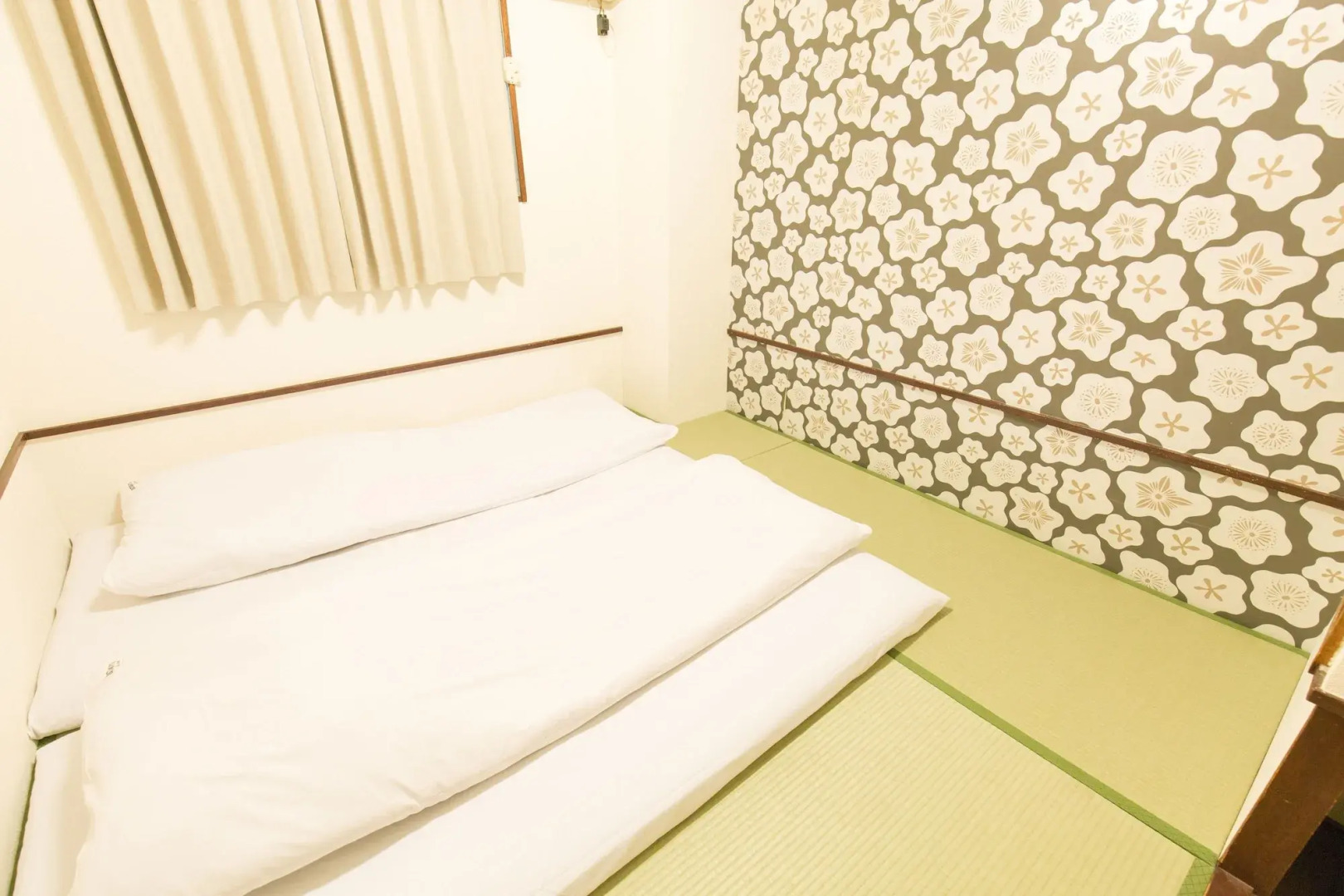 Photo - Backpackers Hotel Toyo