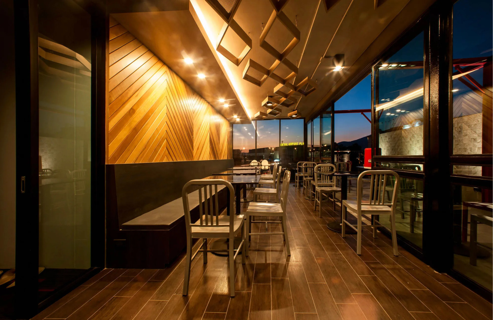 Photo - WE Terminal Hotel