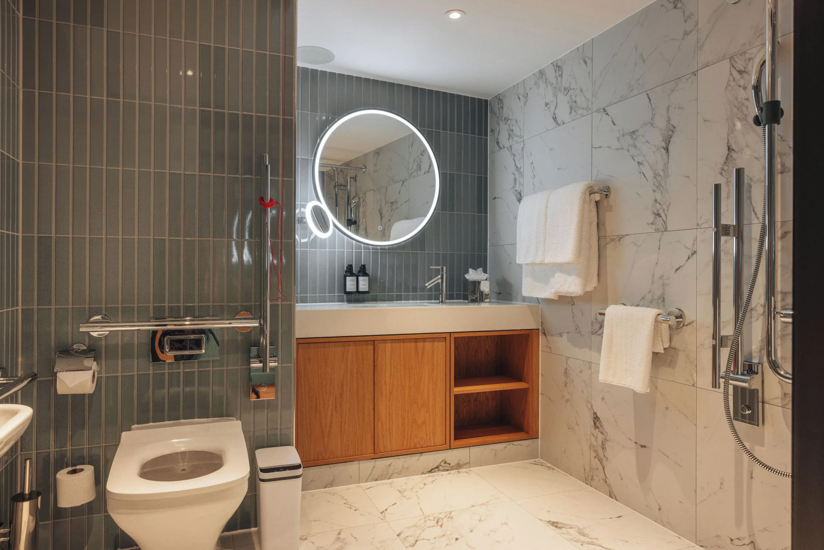 Photo - Hotel Indigo London Clerkenwell by IHG