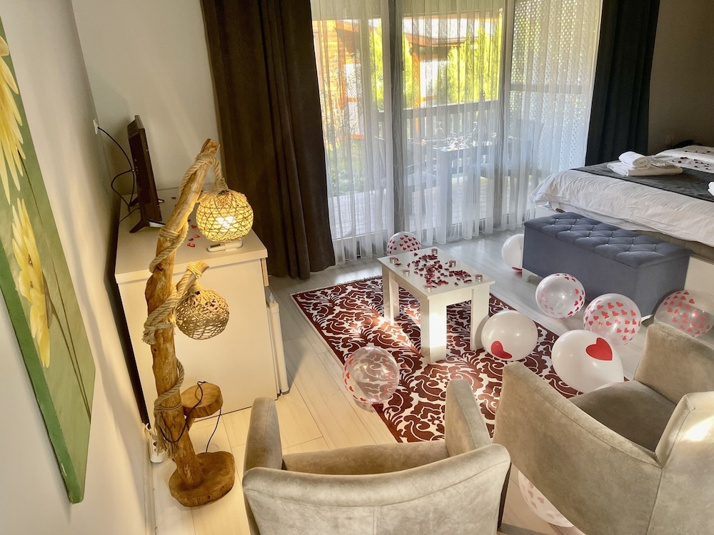 Kirkpinar Otantik Otel