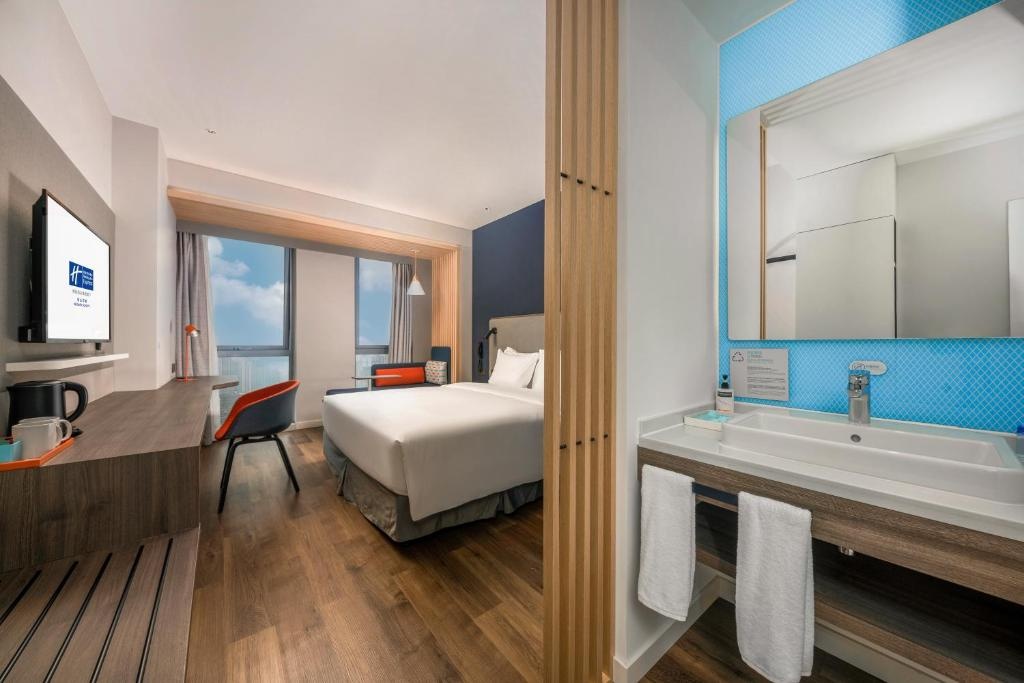 Holiday Inn Express Meishan Dongpo by IHG