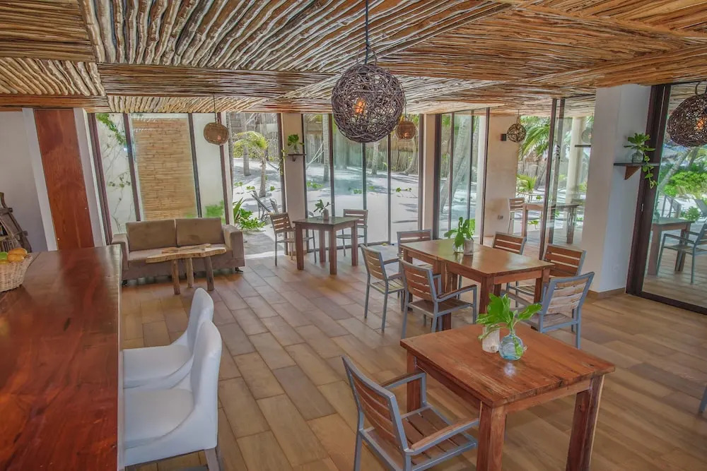 Photo - Los Arrecifes