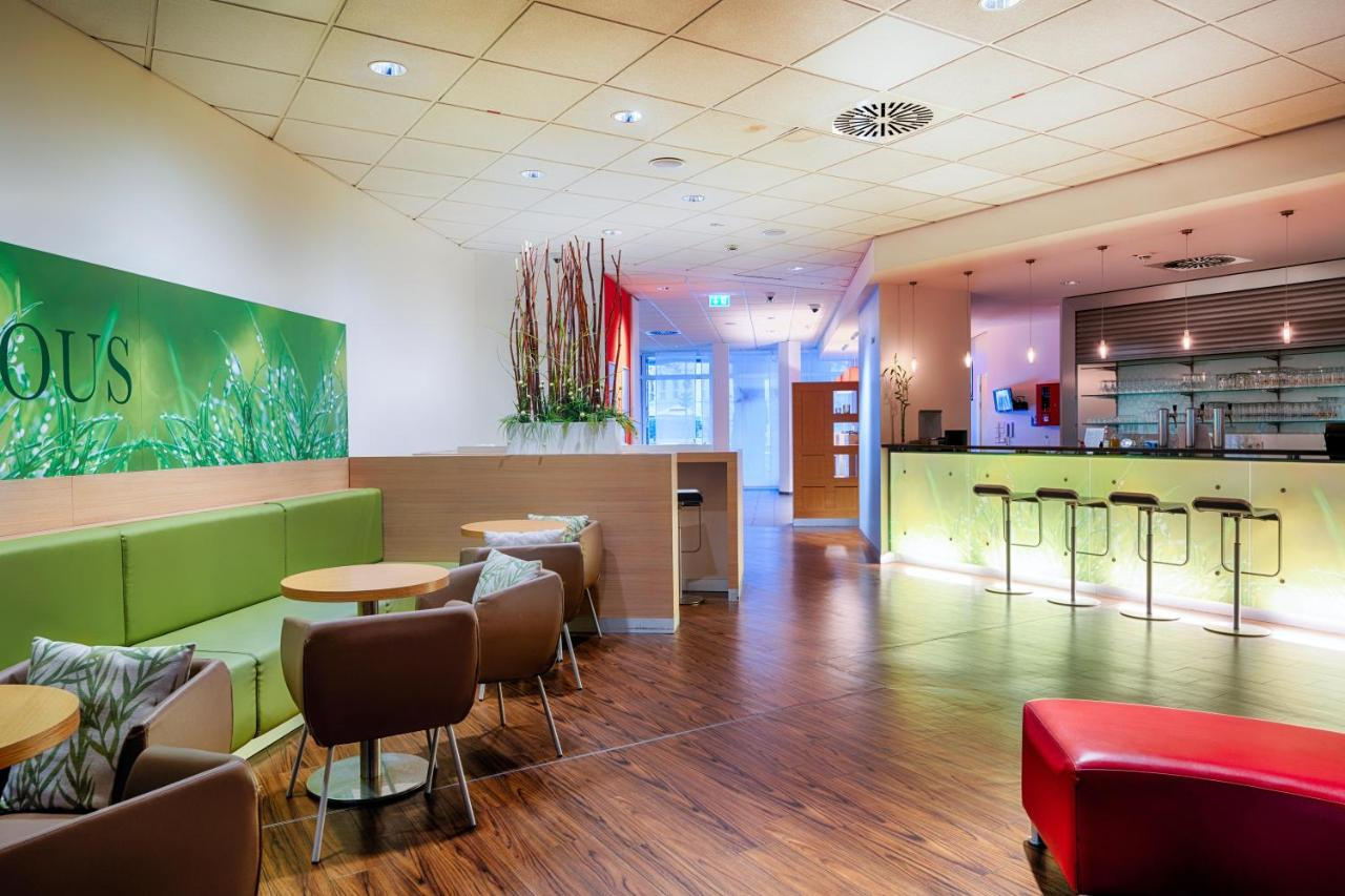 Photo - ibis Bonn