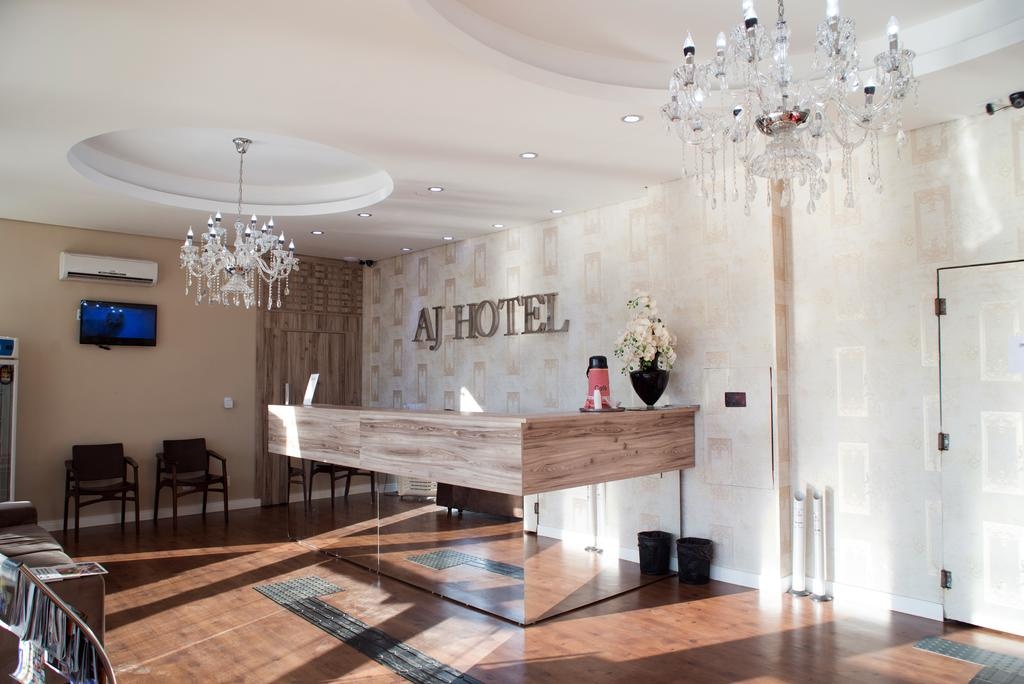 Aj Hotel