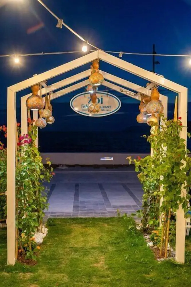 Photo - Uras Beach Hotel