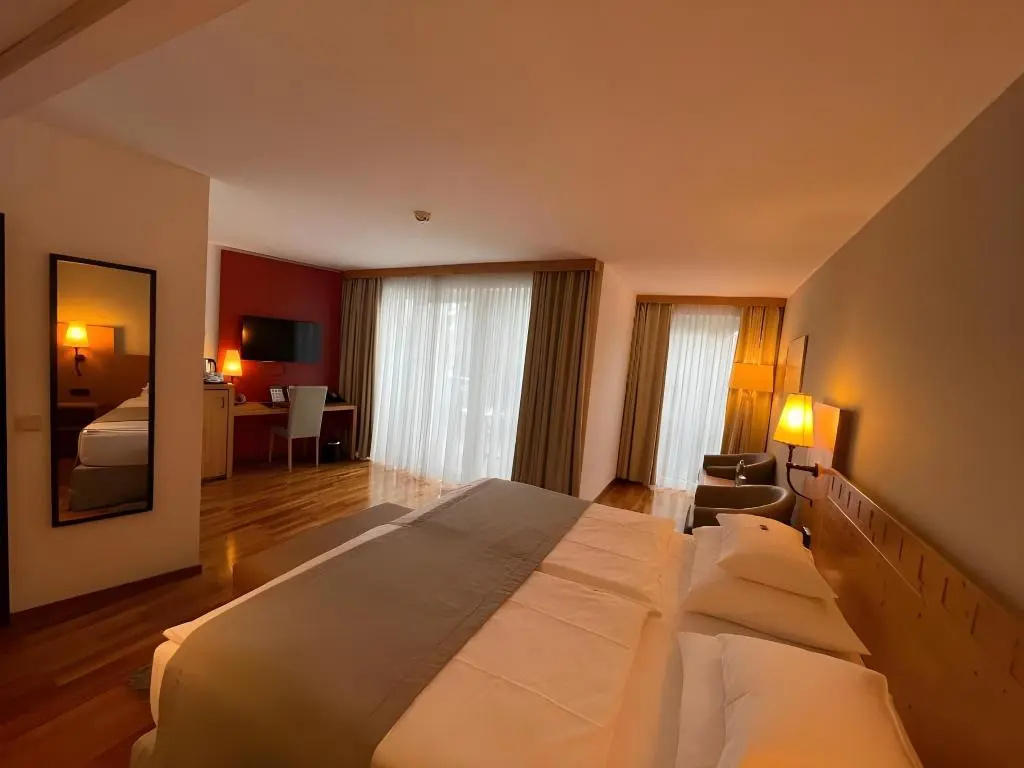 Photo - Rogner Hotel Tirana