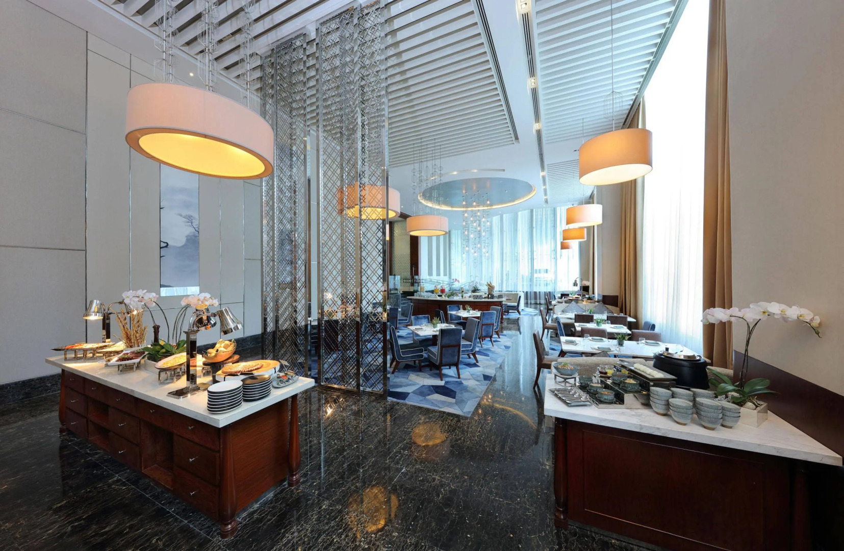 Photo - Makati Diamond Residences