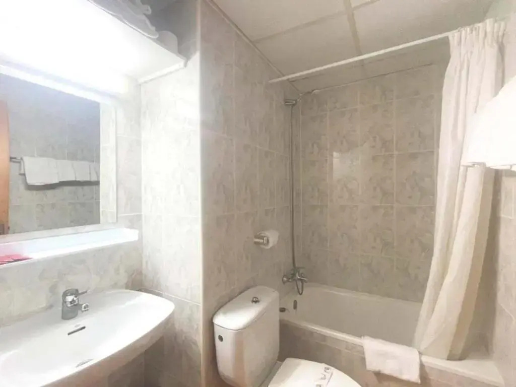 Photo - Apartamentos Midi 3000