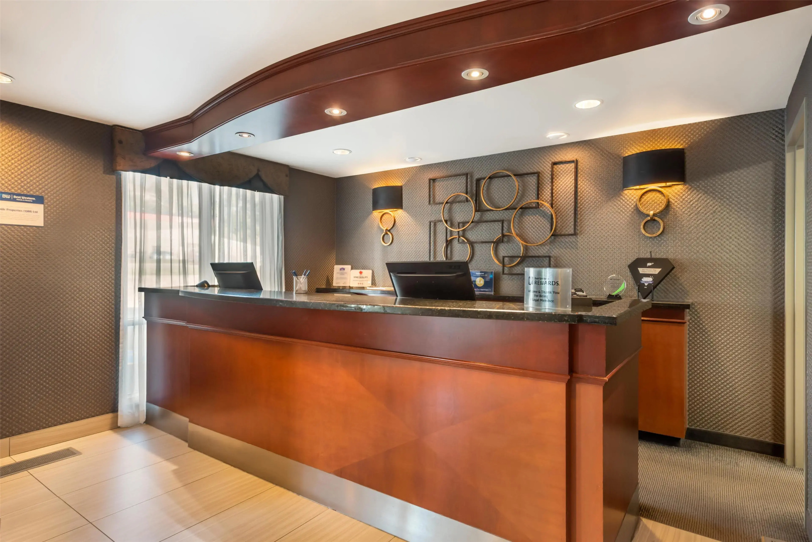 Foto - Best Western Plus Calgary Centre Inn