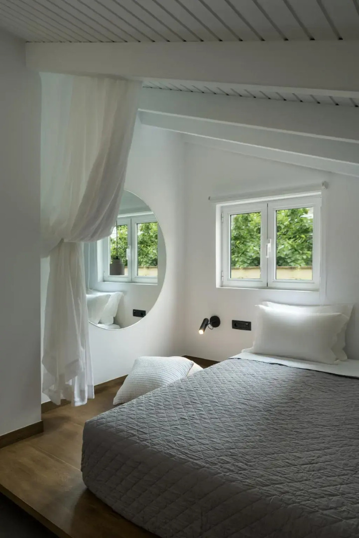 Photo - Flair Suites