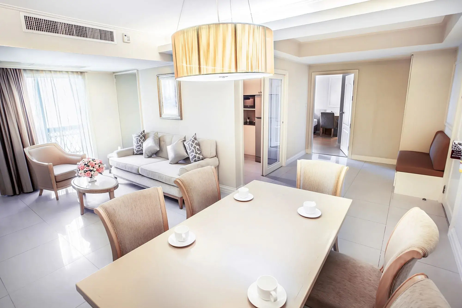 Photo - Hope Land Hotel Sukhumvit 24