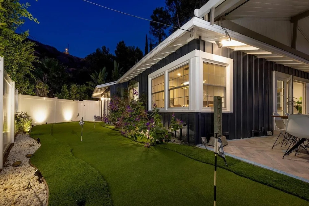 Photo - Hidden Valley Pl - 90210 Villa With Canyon Views and a Large Private Backyard