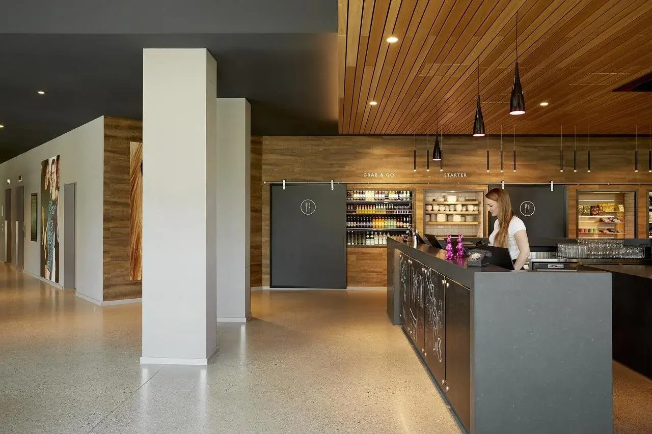 Foto - Moxy Berlin Ostbahnhof